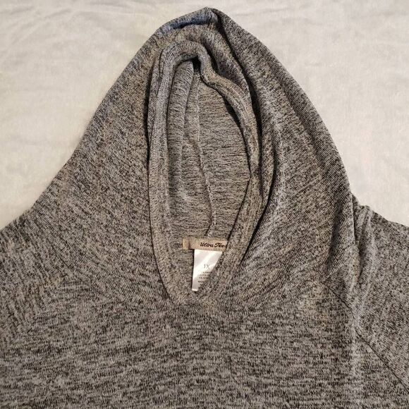 Ultra Teeze Women's Plus Size Knit Kangaroo Hoodie - Picture 3 of 6